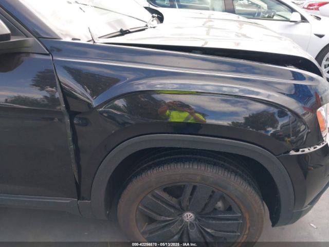 1V2DP2CA6JC600310 Volkswagen 2.0 tsi
