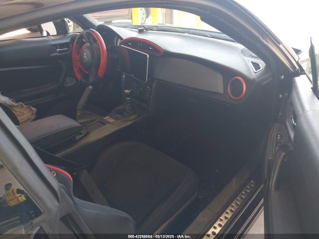 JF1ZNAA19G9703680 Scion Fr-s Release Series 2.0