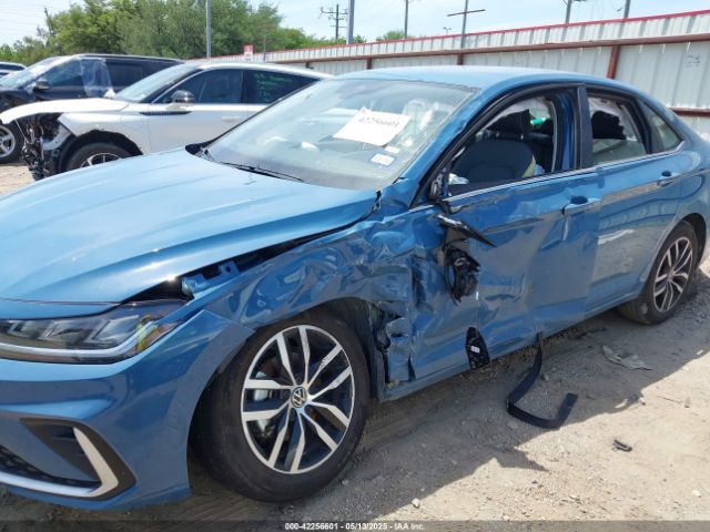 3VWEX7BU5SM028769 Volkswagen Jetta 1.5t Se