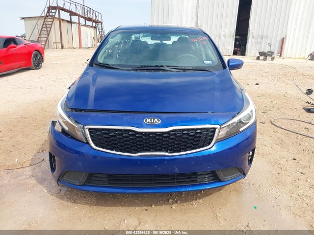 3KPFK4A7XJE259854 KIA FORTE LX