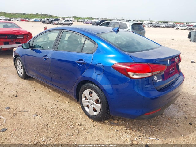 3KPFK4A7XJE259854 KIA FORTE LX