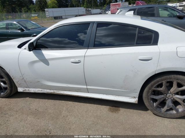 2C3CDXHG5KH671128 Dodge Charger Gt Rwd
