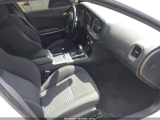 2C3CDXHG5KH671128 Dodge Charger Gt Rwd
