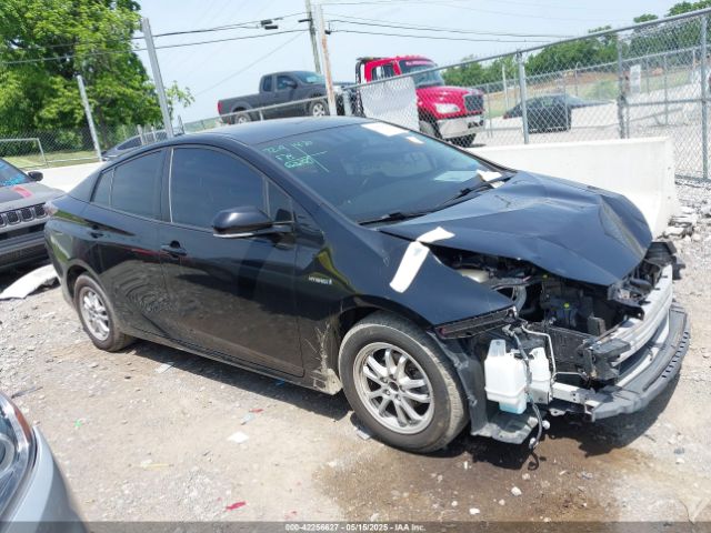 JTDKARFU2G3001602 Toyota Prius Four