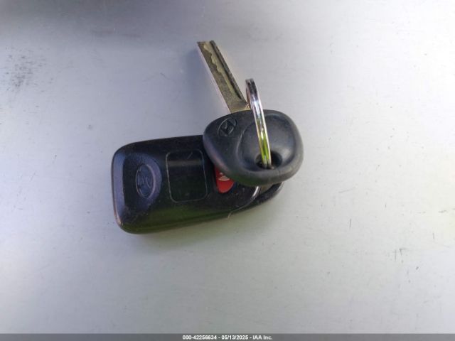 KMHTC6AD2EU194017 Hyundai Veloster Base W/black