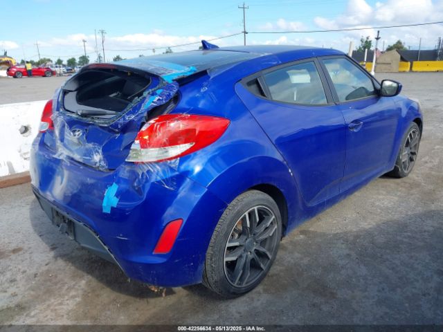KMHTC6AD2EU194017 Hyundai Veloster Base W/black