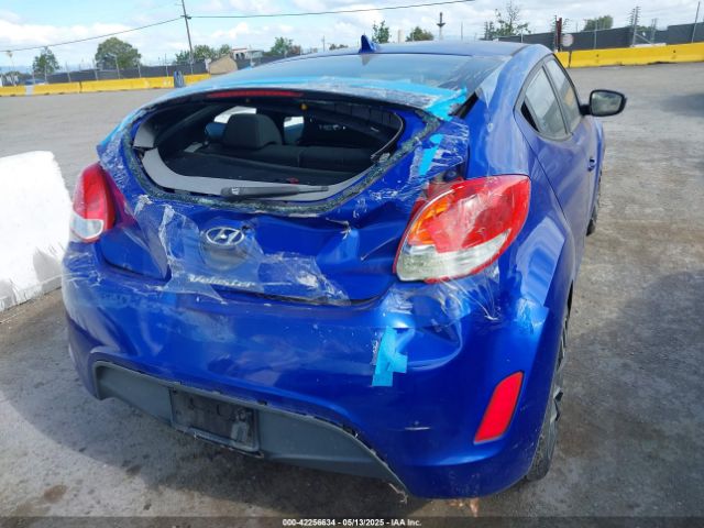 KMHTC6AD2EU194017 Hyundai Veloster Base W/black