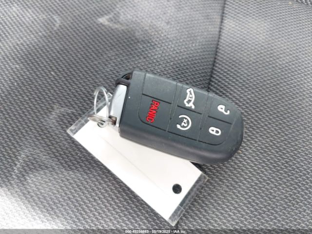 2019 DODGE CHARGER 2C3CDXBGXKH615405 Photo 10