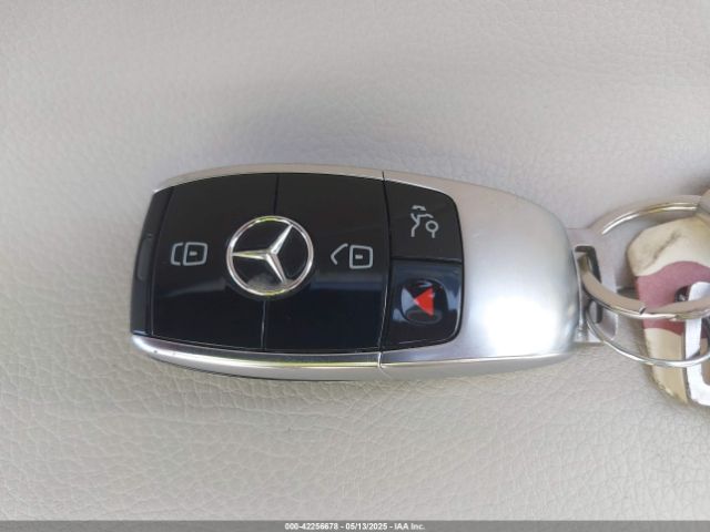 WDD1J6JB8KF072039 Mercedes-Benz E 450 4matic
