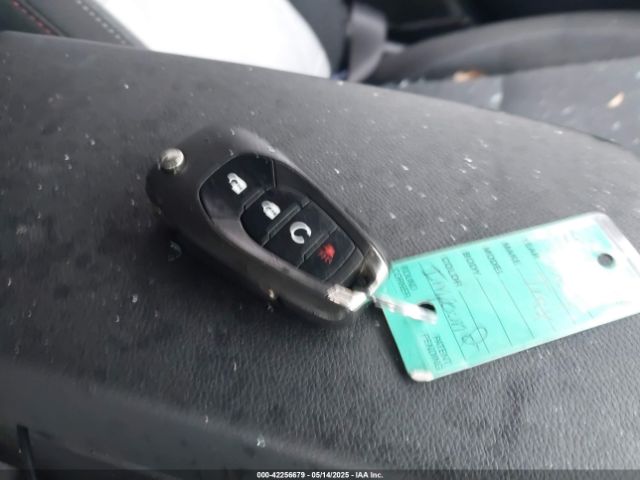 KL77LGE27RC032624 Chevrolet Trax Fwd 1rs