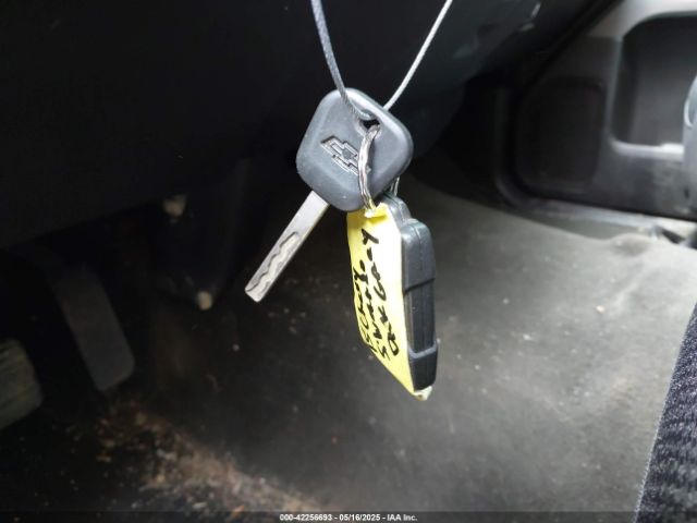 1GCVKREC0FZ341832 Chevrolet Silverado 1500 1lt