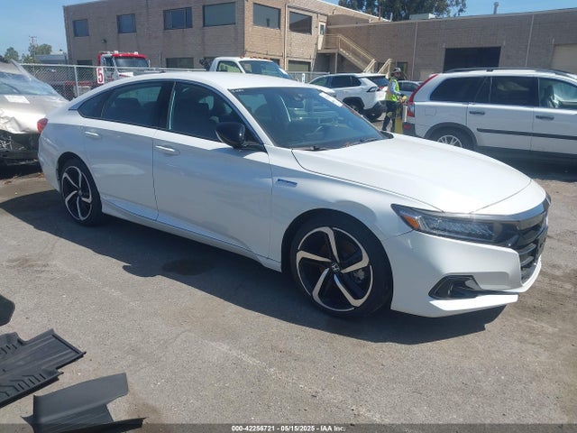 1HGCV3F21NA047677 Honda lfb2