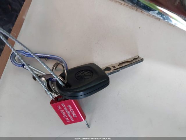WVGAV7AX8HK028540 Volkswagen Tiguan 2.0t/2.0t S