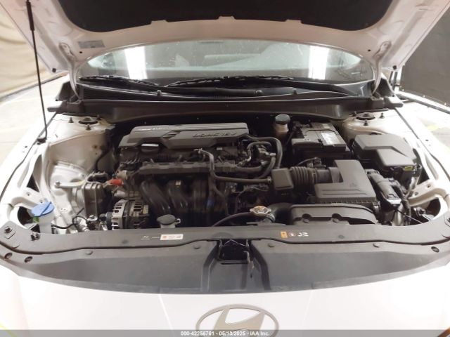 KMHLM4DG6RU803946 Hyundai ELANTRA SEL