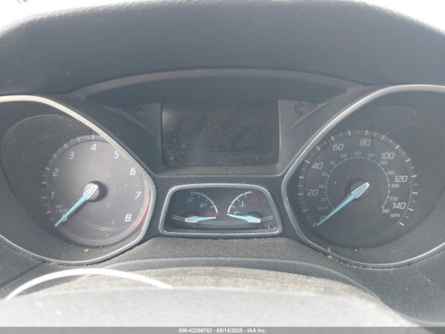 1FADP3F27EL116685 Ford FOCUS SE