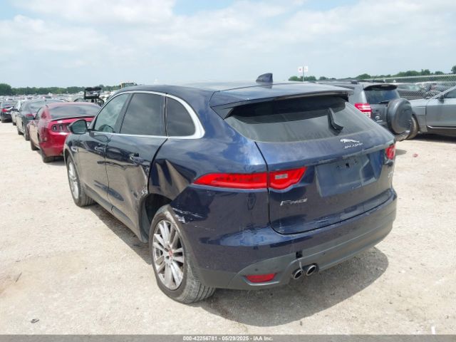 2017 JAGUAR F-PACE SADCK2BN5HA095497 Photo 2