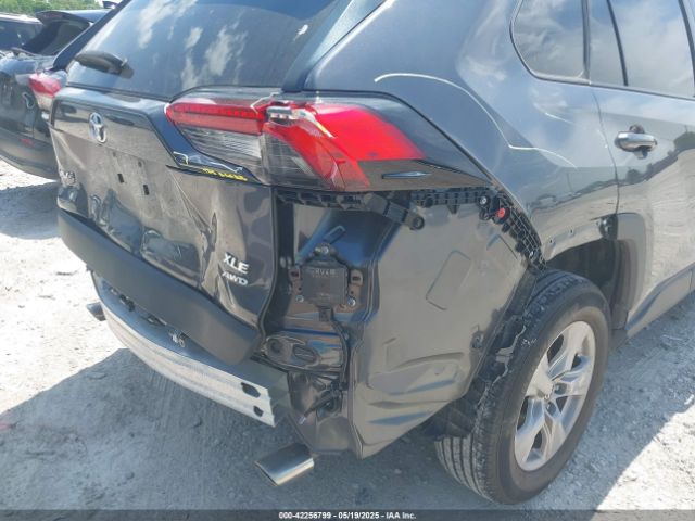 2T3P1RFV3PW383196 Toyota Rav4 Xle