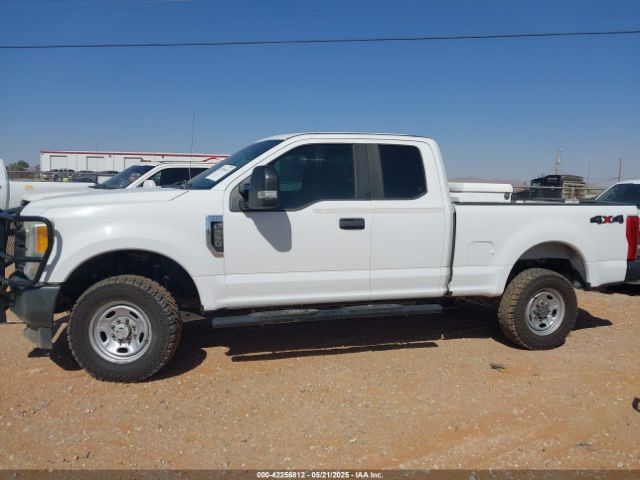 1FT7X2B61HEC10144 Ford F-250 Xl