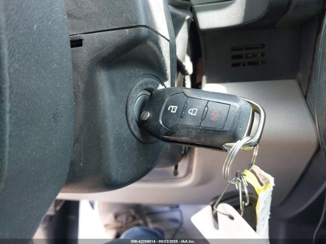 1FTEW1EF2HKD77775 Ford F-150 Xl