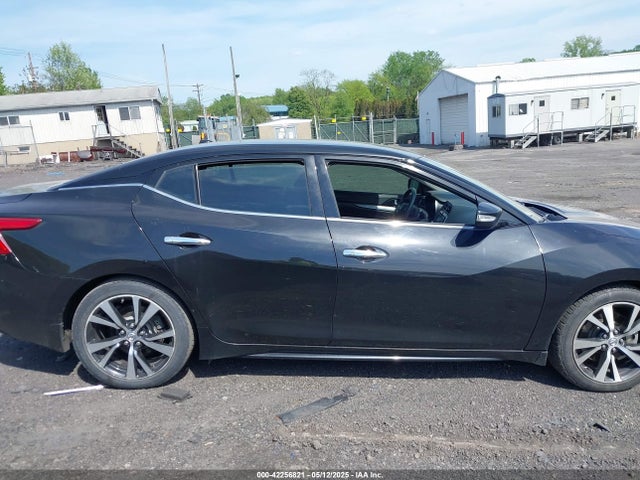 1N4AA6APXJC369633 Nissan Maxima 3.5 Sv
