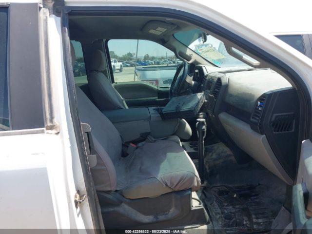 1FTFX1E5XJKC56538 Ford F-150 Xl