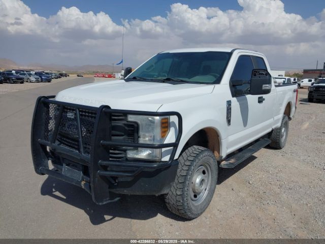 1FT7X2B62KED43261 Ford 2019