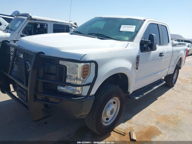1FT7X2B66KED43263 Ford 2019
