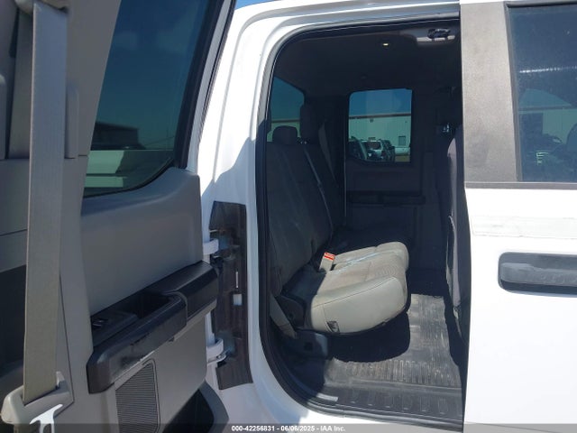 1FT7X2B66KED43263 Ford 2019