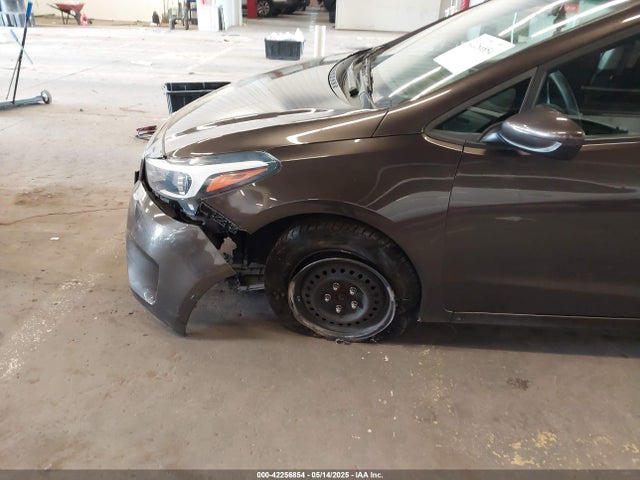 3KPFK4A72JE219185 KIA mpi nu