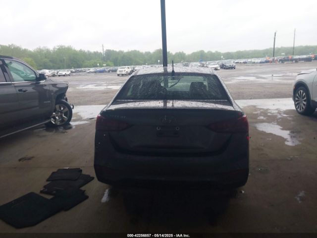 3KPC24A69LE107139 Hyundai ACCENT SE