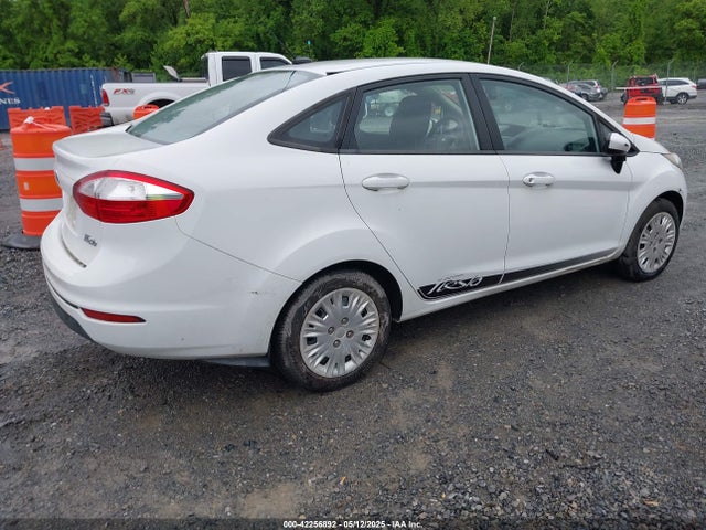 Ford FIESTA S 2014 3FADP4AJ5EM216447 Image 4
