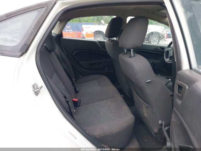 Ford FIESTA S 2014 3FADP4AJ5EM216447 Image 8