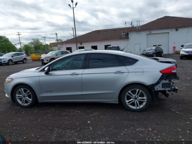 3FA6P0LU2JR161168 Ford Fusion Hybrid Se