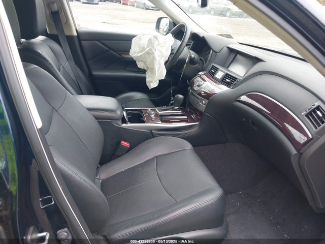 JN1BY1AR9KM585082 Infiniti Q70 3.7x Luxe