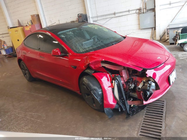 2021 TESLA MODEL 3 5YJ3E1EA5MF955633 Photo 0