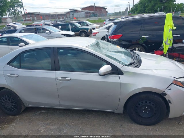 2T1BURHE6GC683260 Toyota COROLLA LE