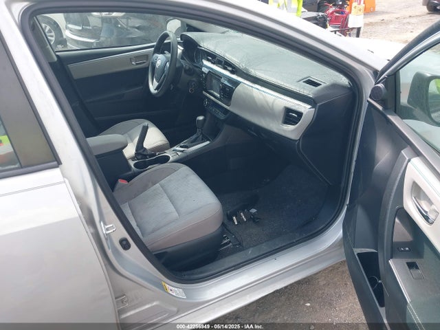 2T1BURHE6GC683260 Toyota COROLLA LE