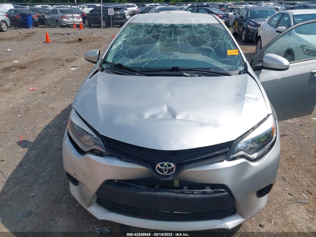 2T1BURHE6GC683260 Toyota COROLLA LE