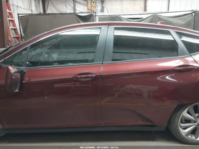 JHMZC5F17JC003813 Honda CLARITY PLUG-IN HYBRID