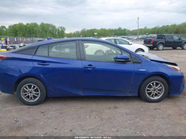 JTDKARFU9J3064025 Toyota Prius Three