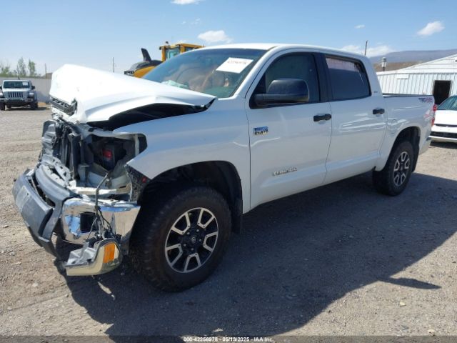5TFDW5F17FX422716 Toyota Tundra Sr5 5.7l V8