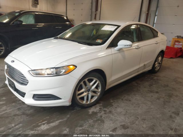 3FA6P0HD1GR162619 Ford FUSION SE