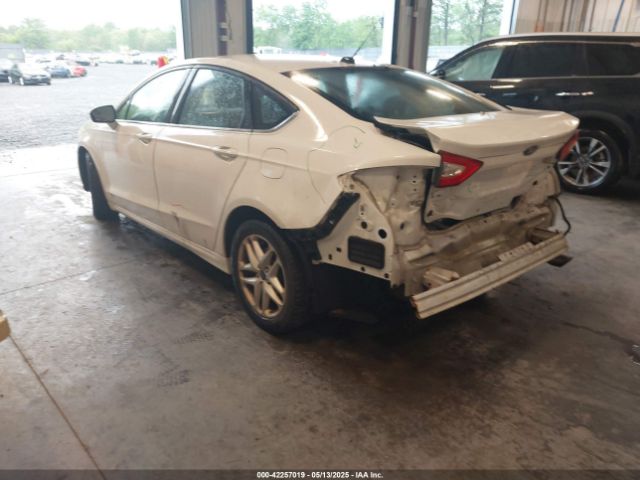 3FA6P0HD1GR162619 Ford FUSION SE