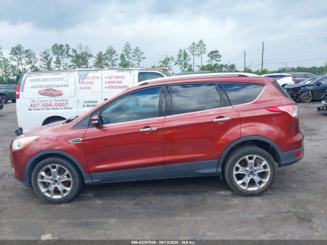 1FMCU0J99FUA92432 Ford Escape Titanium