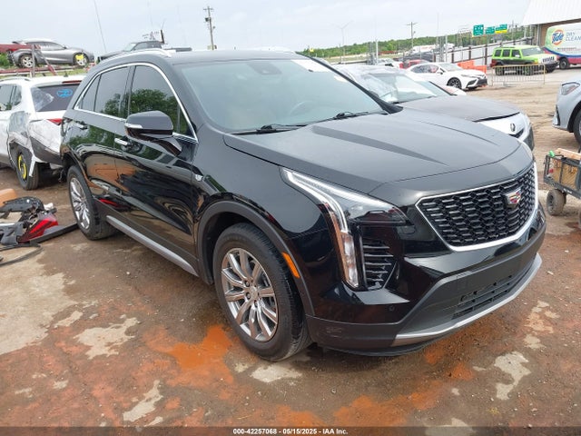 2022 CADILLAC XT4 1GYFZCR44NF169492 Photo 0