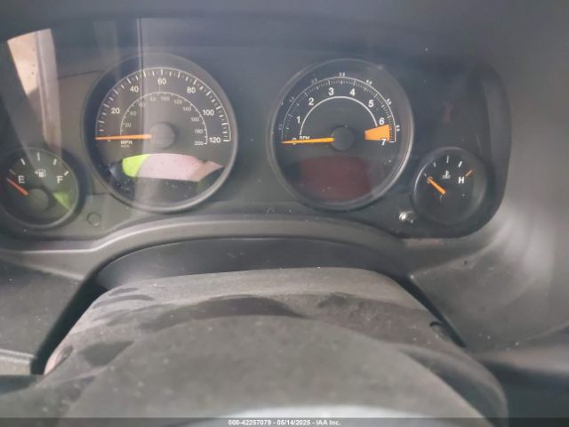 1C4NJDBBXFD437899 Jeep Compass Sport