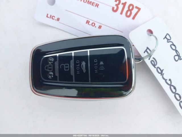 2021 TOYOTA HIGHLANDER 5TDGZRBH5MS538188 Photo 10