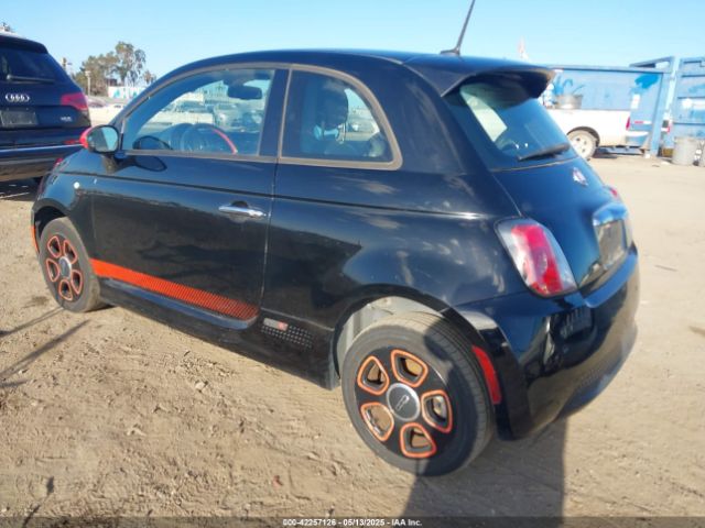2013 FIAT 500E 3C3CFFGE7DT744353 Photo 2