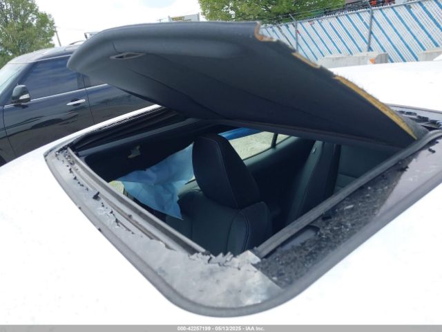 2019 LEXUS IS 300 JTHC81D29K5036510 Photo 5