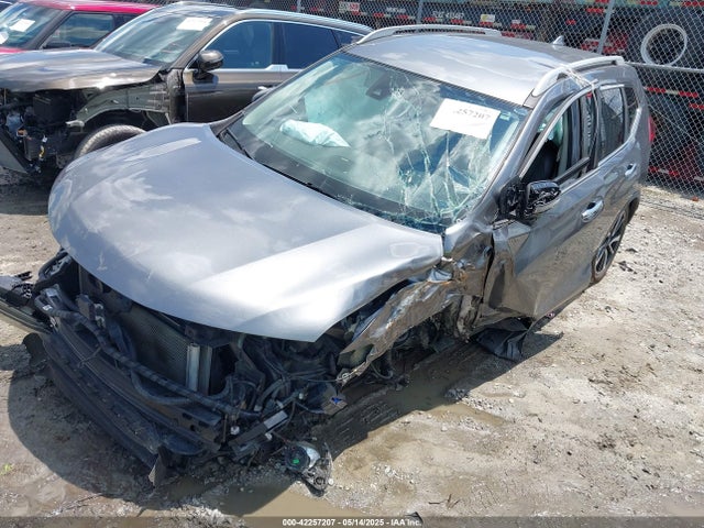 5N1AT2MV8LC743999 Nissan Rogue